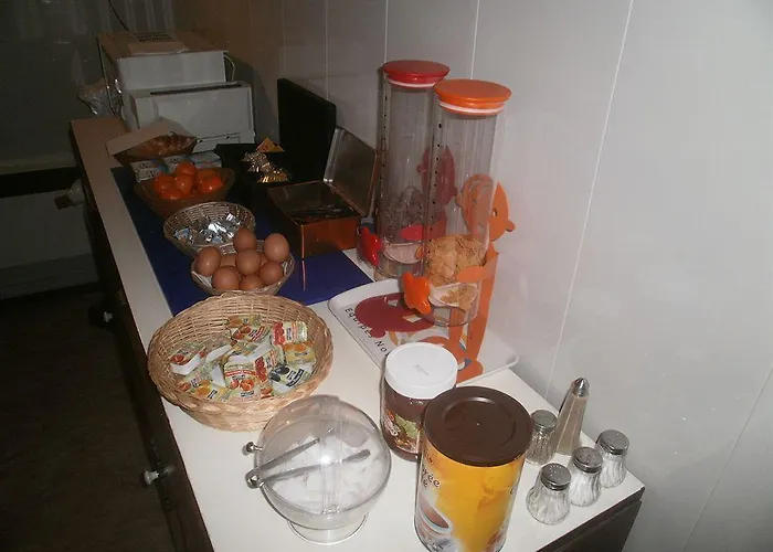 Saint Louis Hotel 2*