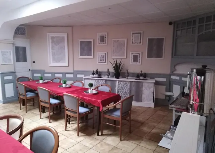 ホテル Saint Louis 2*