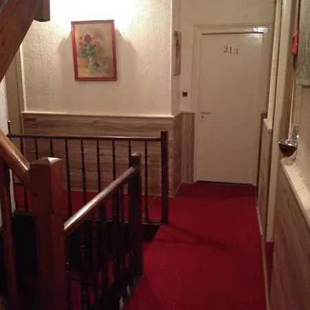 Hotel Saint Louis Lourdes