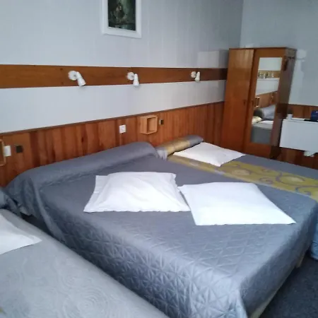 Ξενοδοχείο Saint Louis 2*