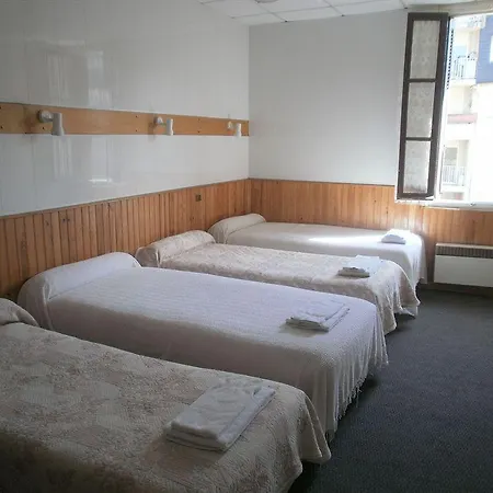 Saint Louis Ξενοδοχείο Λούρδη